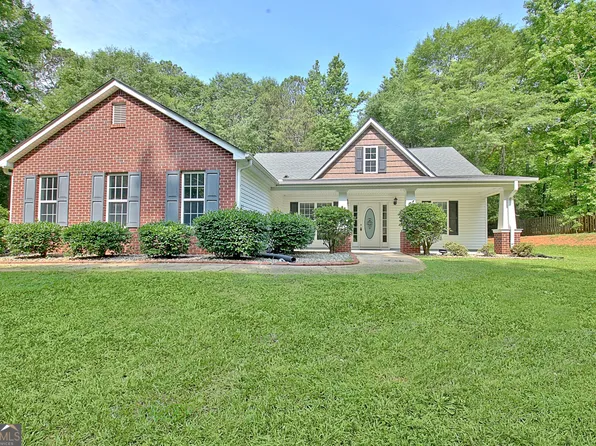 365 Rock House Rd, Senoia, GA 30276