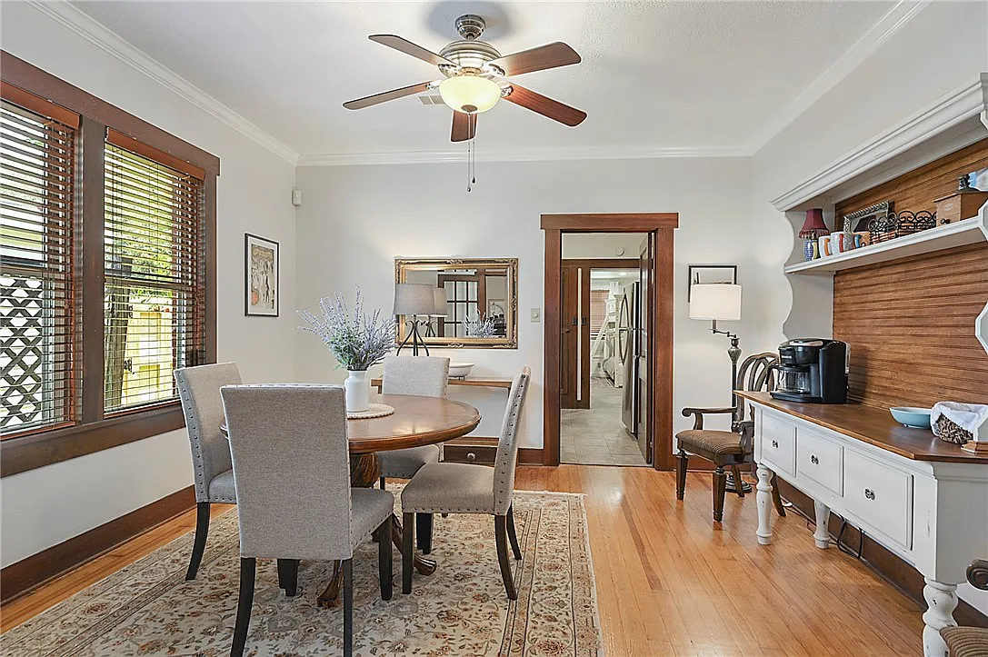 3 bed, 1214 sqft, $2,000 — Photo 4