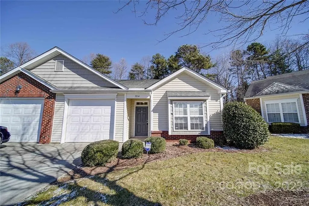 3 bed, 1475 sqft, $1,950 — Photo 1