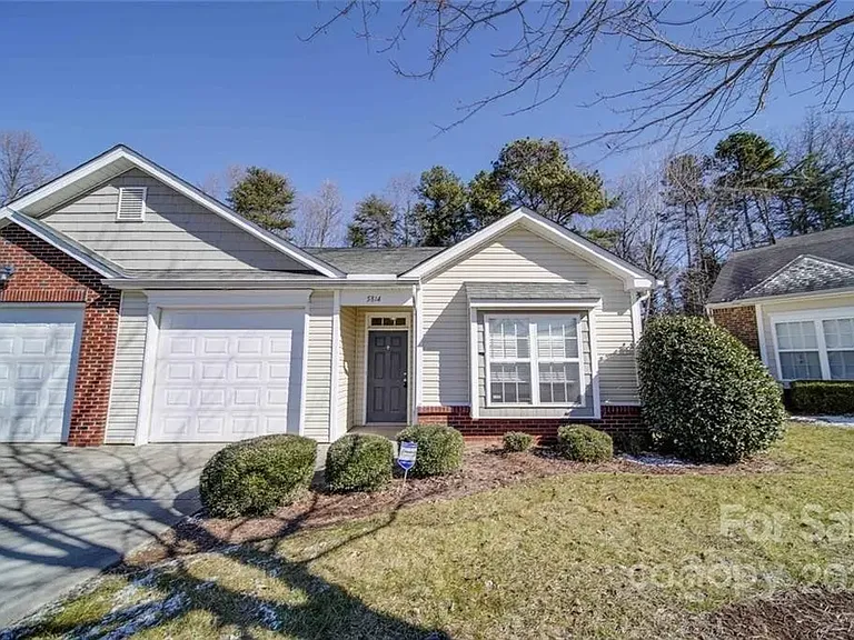 5814 Bradford Lake Ln — Photo 1