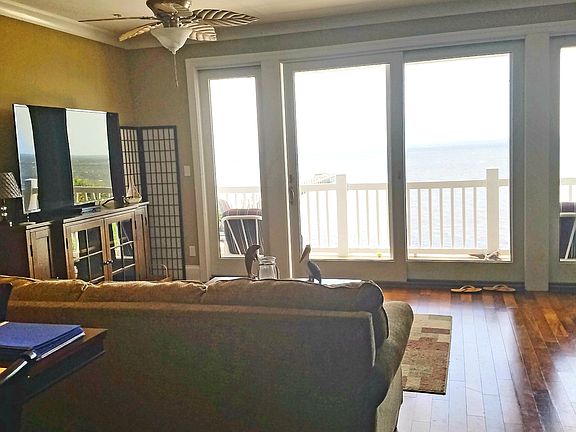 Living room gulf view