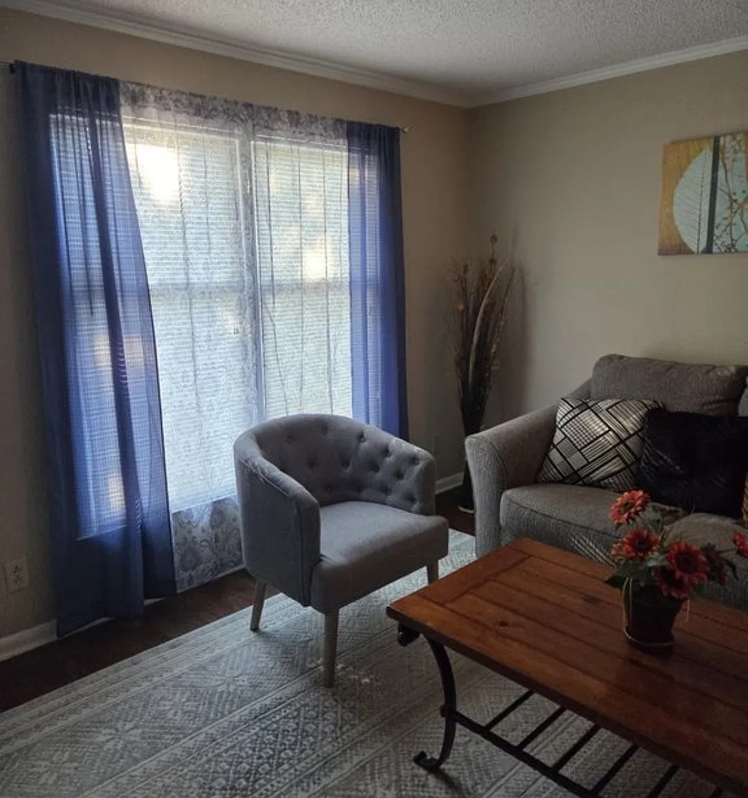 2 bed, 986 sqft, $1,500 — Photo 3