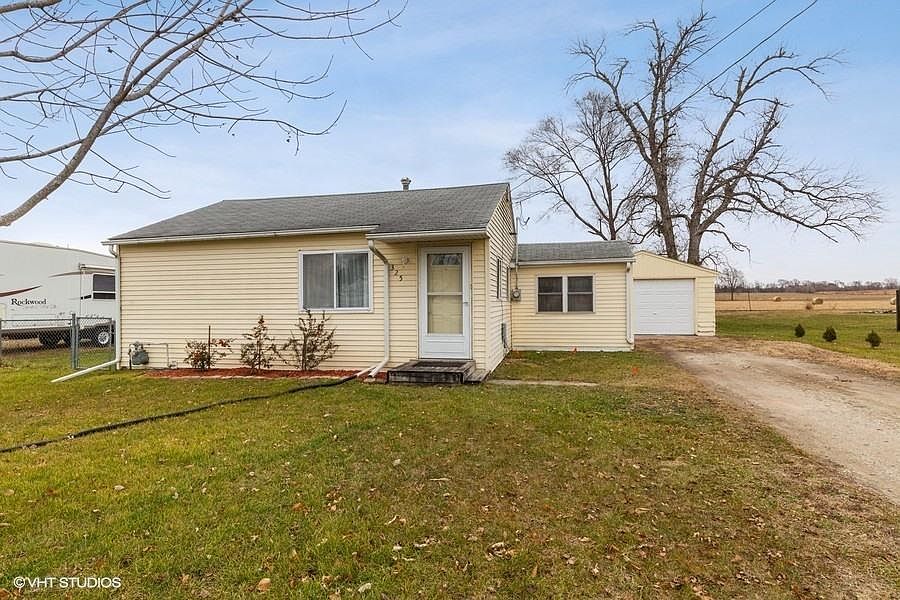 1st image of 325 Elaine Dr