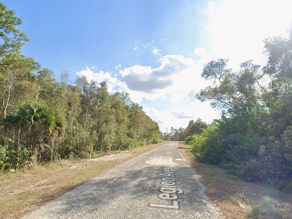 2nd image of 1013 LEGION Avenue