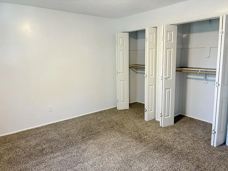 2180 Westcliff Dr — Photo 17