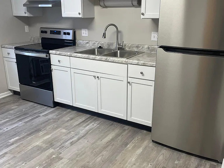 655 Banyon Tree Way #C — Photo 4