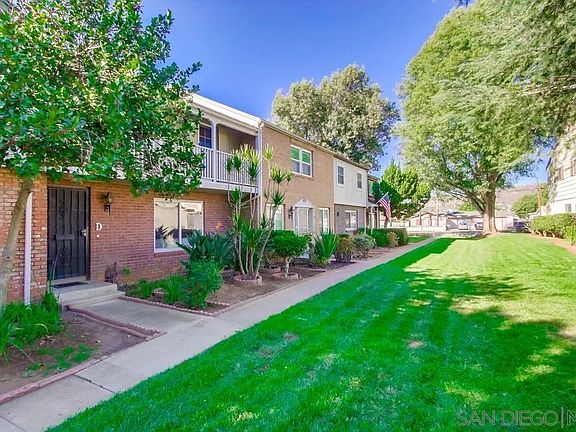 3rd image of 933 Greenfield Dr Unit D