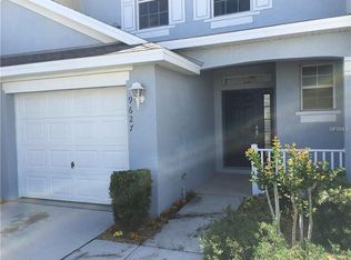 9627 Carlsdale Dr, Riverview, FL 33578