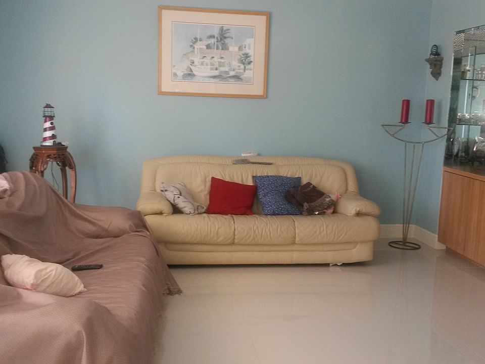 1st image of 210 174th St APT 505