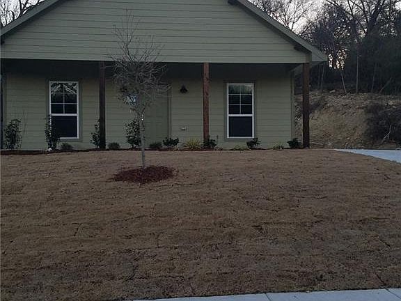 2nd image of 1318 Lagonda Ave