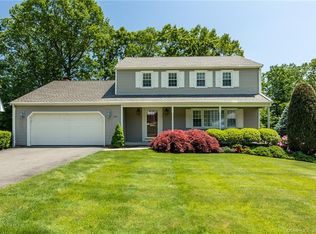321 Candlewyck Dr, Newington, CT 06111