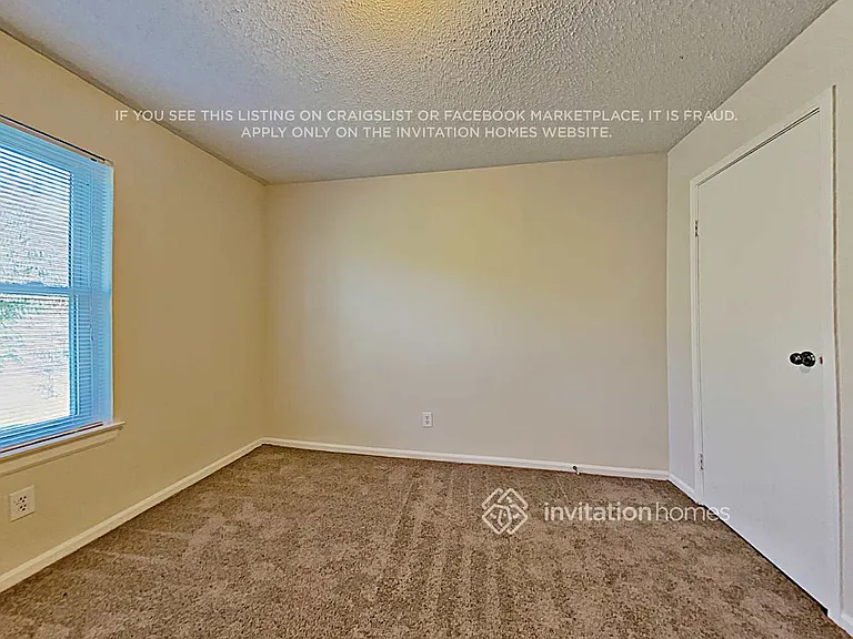 5345 Colonial Dr — Photo 8