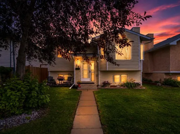 14 SE Eakins Cres, Red Deer, AB T4R 2K2