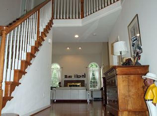 10873 Hunter Gate Way, Reston, VA 20194