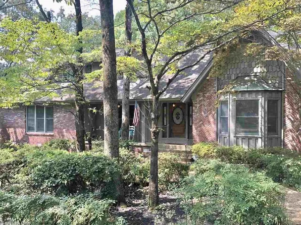 3 Cherry Tree Ct, North Little Rock, AR 72116