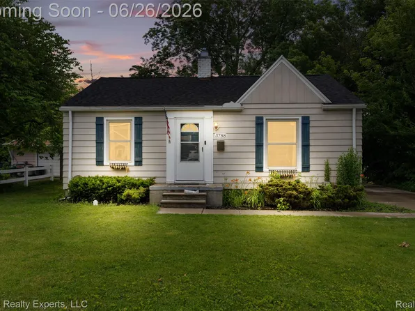 3788 Griffith Ave, Berkley, MI 48072