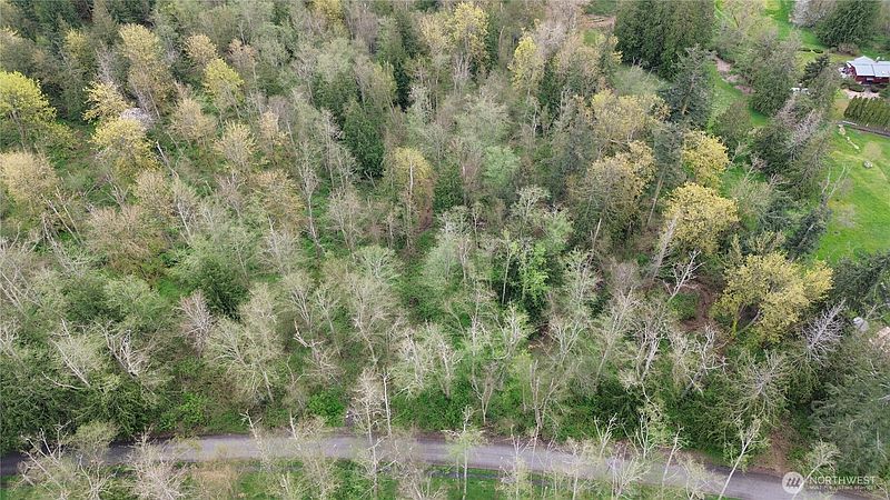 5th image of 17584 Allen Road