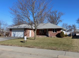 1700 N 14th St Beatrice NE 68310 Zillow