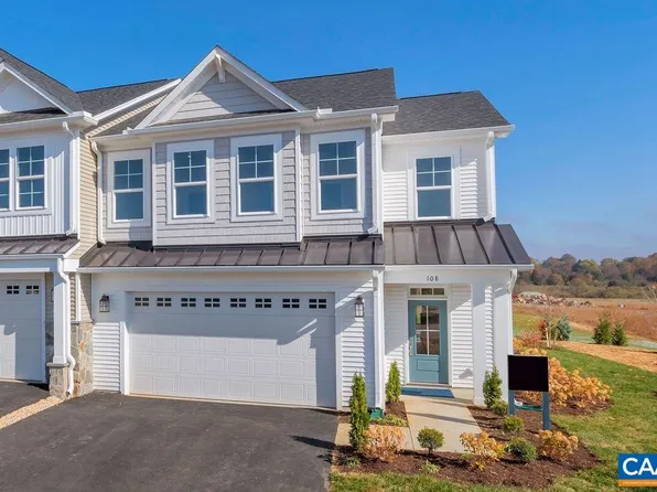 108 Ridgeline Dr, Waynesboro, VA 22980