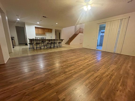 4th image of 40501 Amador Dr
