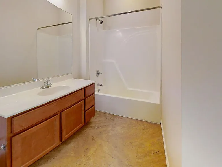 Windsor West | Specials Available — Photo 19