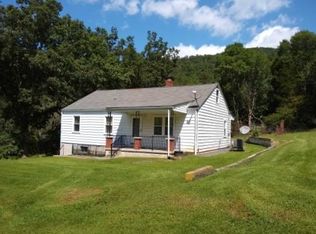 16620 Seneca Trl S, Union, WV 24983