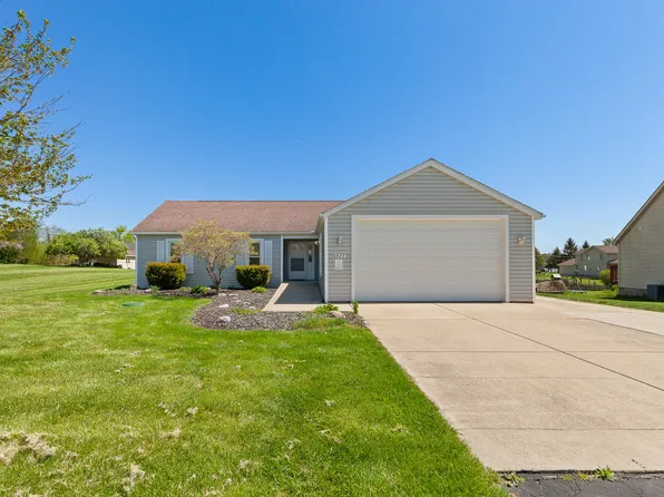 8927 Sussex Ct, Onsted, MI 49265