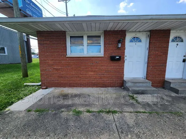214 S 10th St #A, Clinton, IN 47842