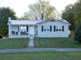 704 Roark Rd, Franklin, KY 42134