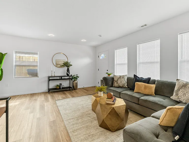 3558 Gerbert Rd — Photo 10