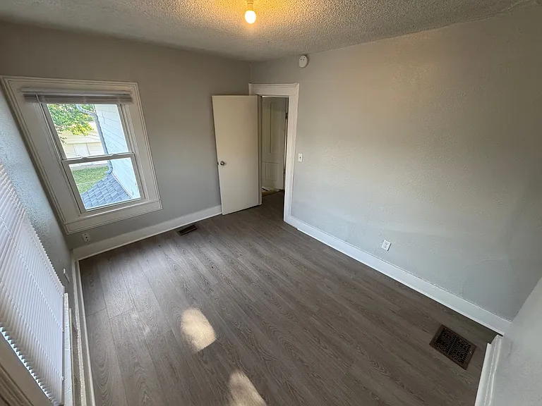 1519 N Ripley St — Photo 10