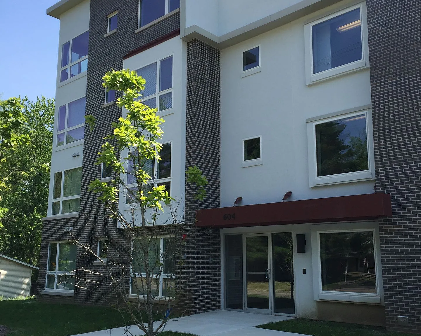 iMansion — Photo 1