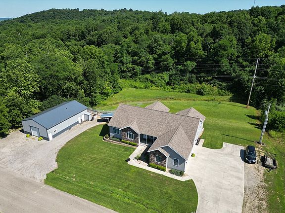 5th image of 103 Stoneridge Dr