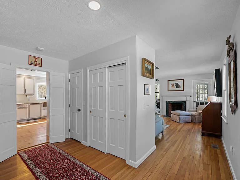 65 Kendall Hill Rd — Photo 15