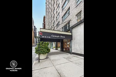 Sold by Coldwell Banker Warburg