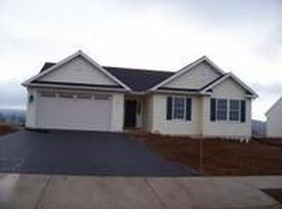 1368 Harvest Dr, Denver, PA 17517