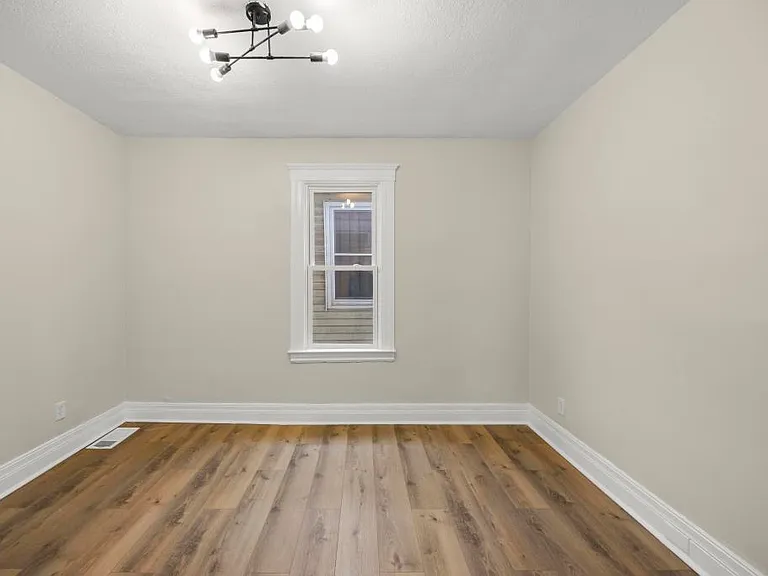 4510 Harding St — Photo 15