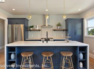 1043 Norwood Ave, Oakland, CA