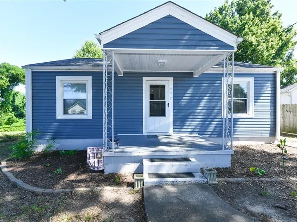 1608 Vance St, Reidsville, NC 27320