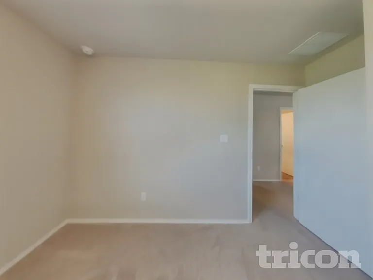 5200 Saddle Club Dr — Photo 11