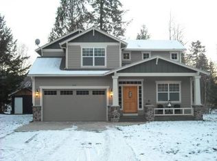 543 Toutle River Rd, Castle Rock, WA 98611