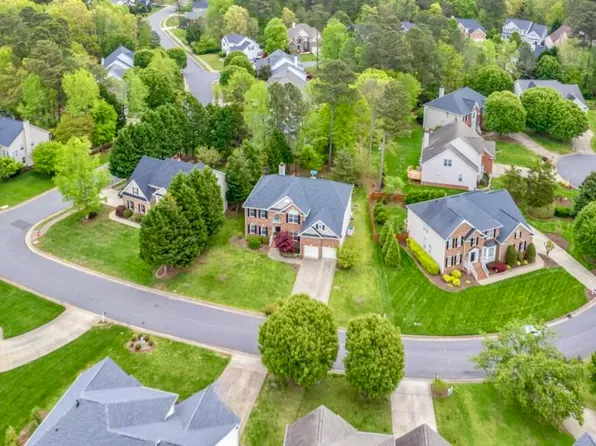 3 Haycox Ct, Durham, NC 27713