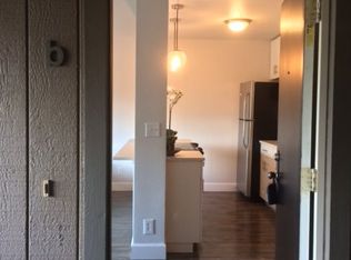 7524 SW Barnes Rd UNIT B, Portland, OR 97225