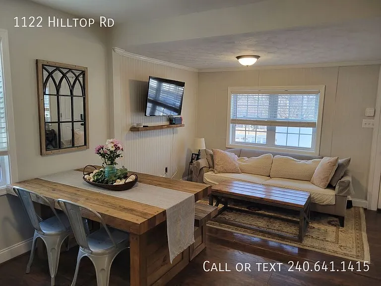 1122 Hilltop Rd — Photo 2