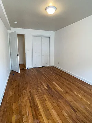 Rented by FRESH SPACES NYC | media 4