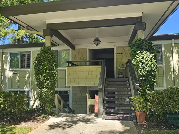 2128 Tice Creek Dr APT 3, Walnut Creek, CA 94595