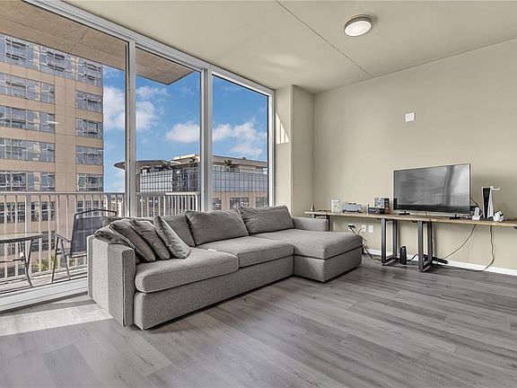 2nd image of 155 S COURT AVENUE #1506