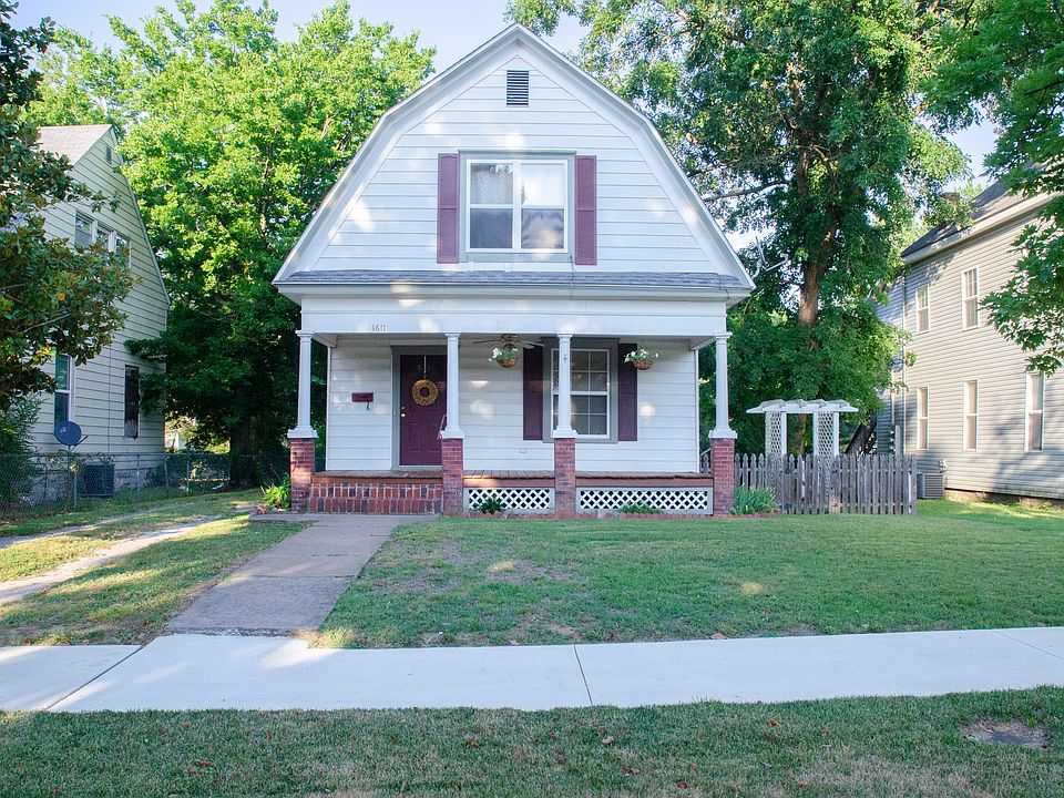 1st image of 1611 S Jackson Ave
