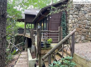 99 Longview Rd, Newland, NC 28657