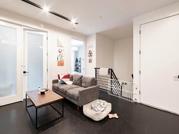 227 Winthrop Street image 1 of 21